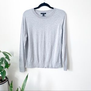 Banana Republic | Scalloped Pull Over Sweater